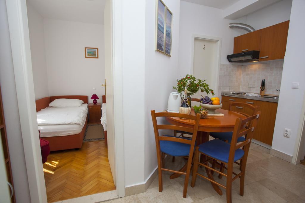 Apartments Ankora Tučepi Esterno foto
